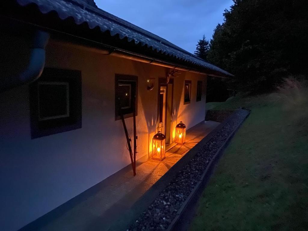Nocky Mountains Lodge And Apartment ราเดนไทน์ ภายนอก รูปภาพ