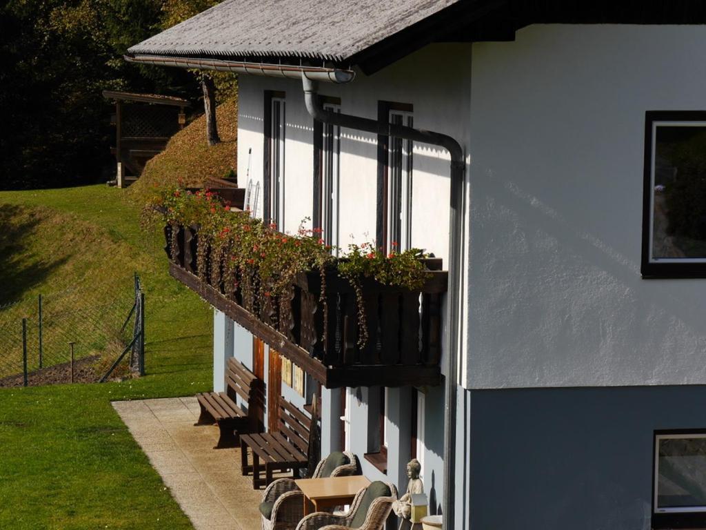 Nocky Mountains Lodge And Apartment ราเดนไทน์ ภายนอก รูปภาพ